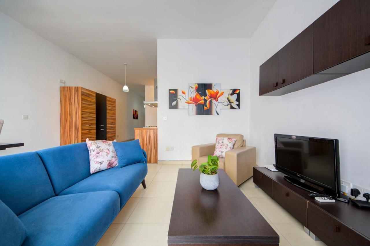 Saint Julian's St Julians 2 Bedroom Apartment With Commanding Seaviews By Shortletsmalta מראה חיצוני תמונה