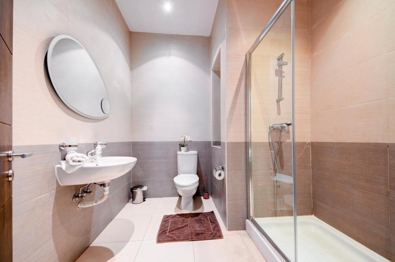 Saint Julian's St Julians 2 Bedroom Apartment With Commanding Seaviews By Shortletsmalta מראה חיצוני תמונה